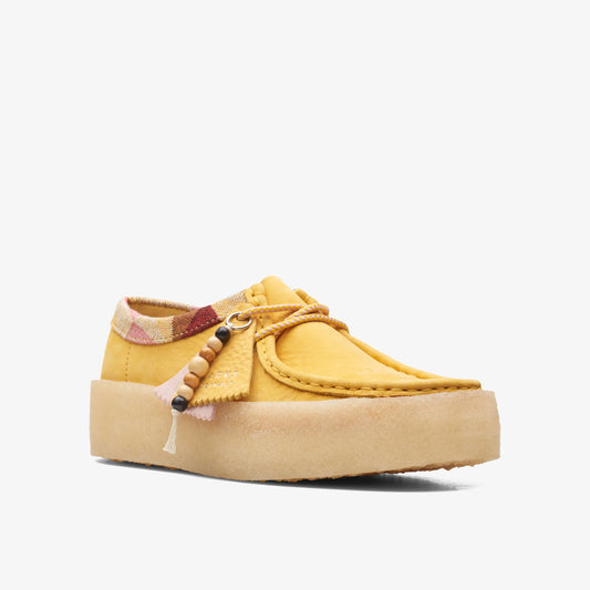 Clarks Womens Wallabee Cup Yellow Nubuck 26165817
