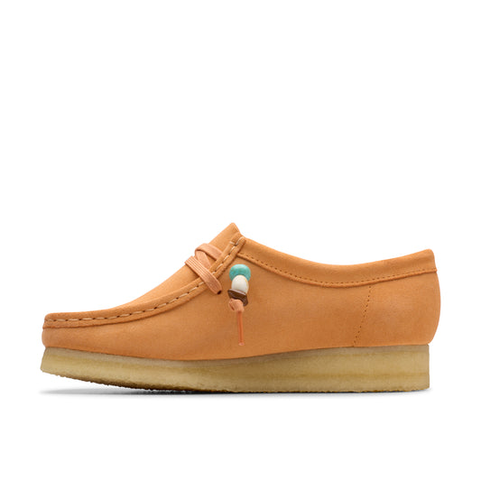 Clark Womans Wallabee Pale Peach Suede #26180671