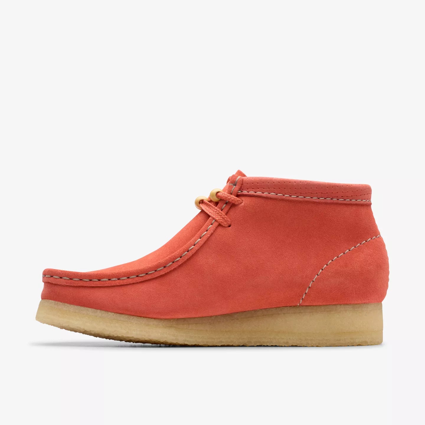 Clarks Wallabee Boot Coral Suede 26181112