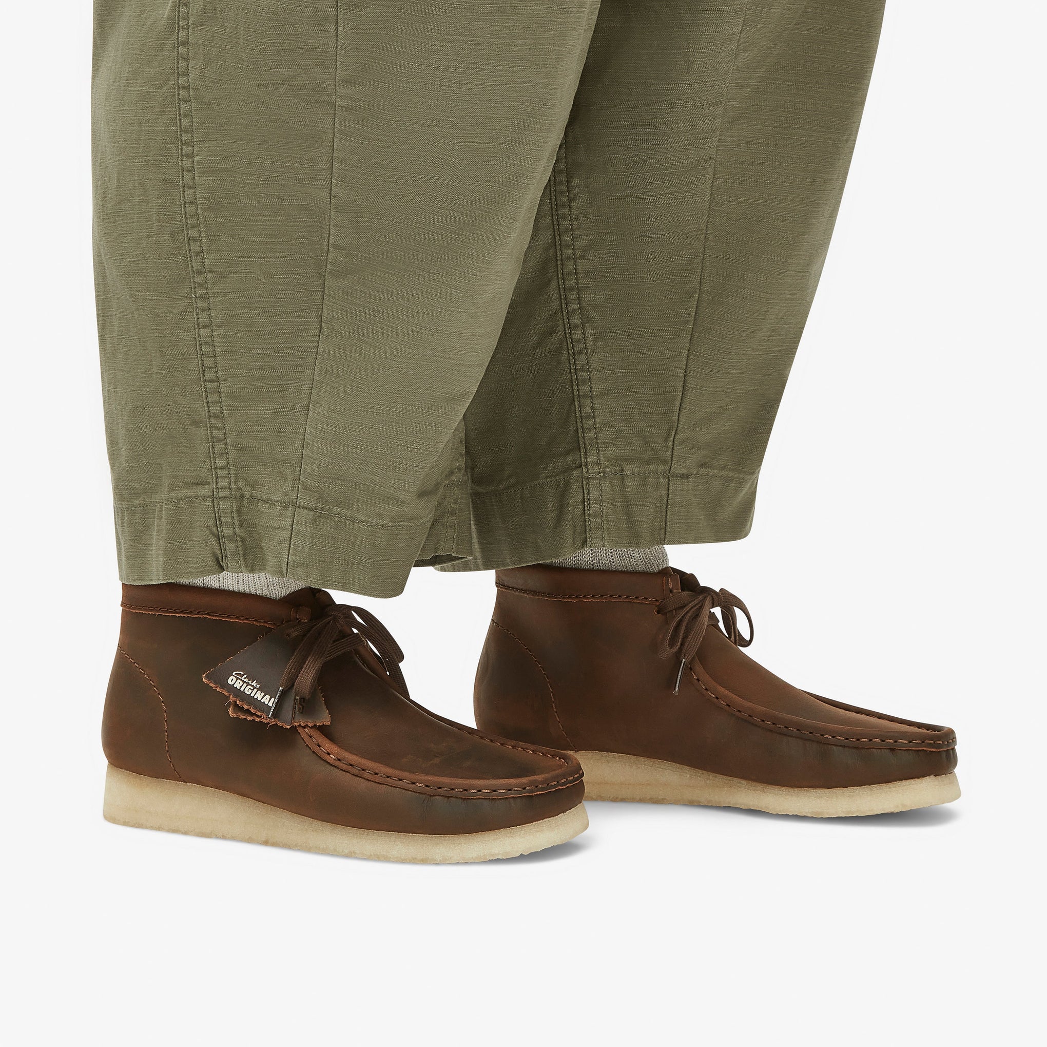 Clarks Mens Wallabee Boot Beeswax