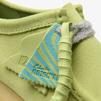 Clarks Mens Wallabee Pale Lime Suede 26175855