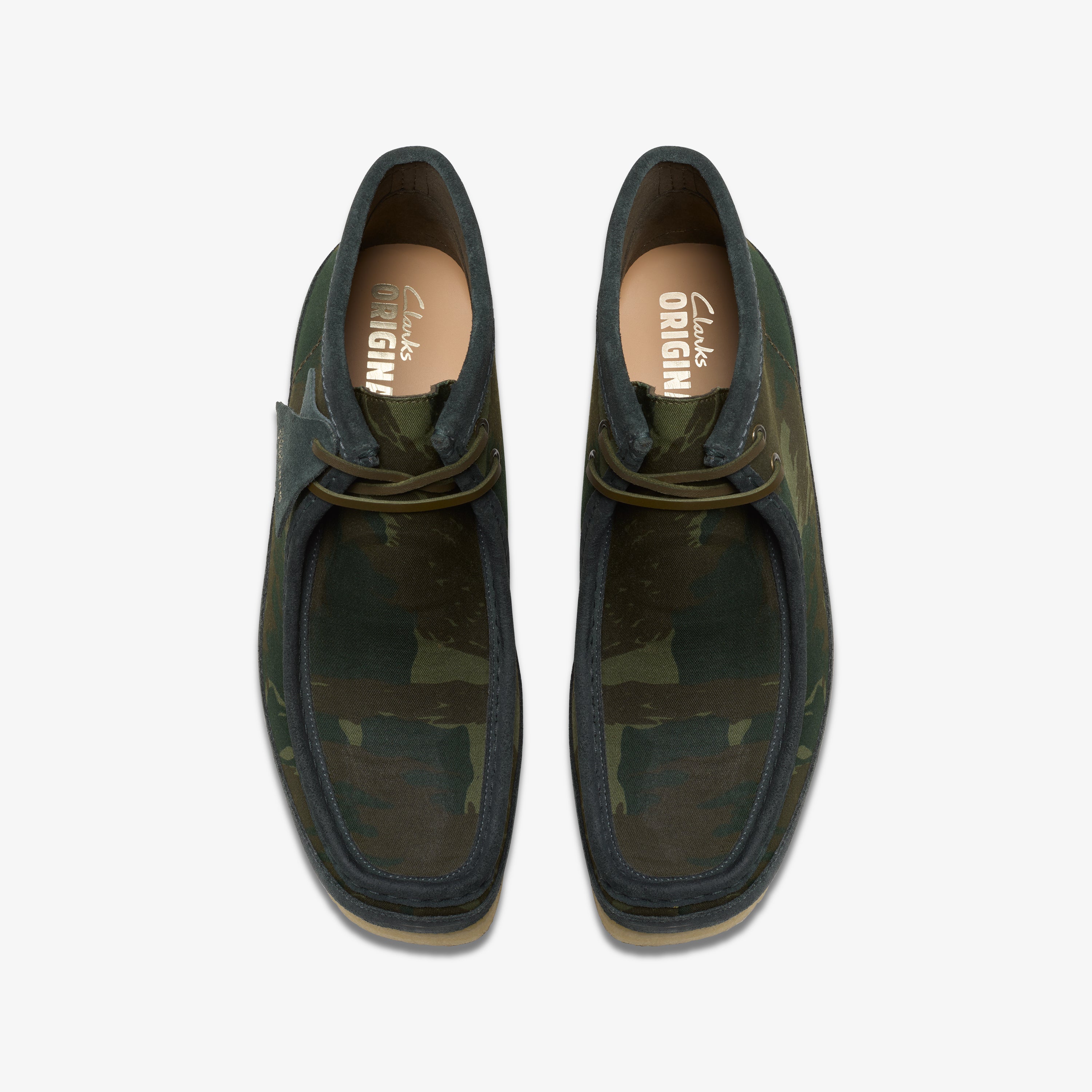 Clarks Mens Wallabee Boot Green Camouflage 26177769 – Lola's Shoes