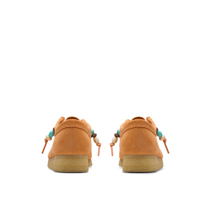 Clark Womans Wallabee Pale Peach Suede #26180671